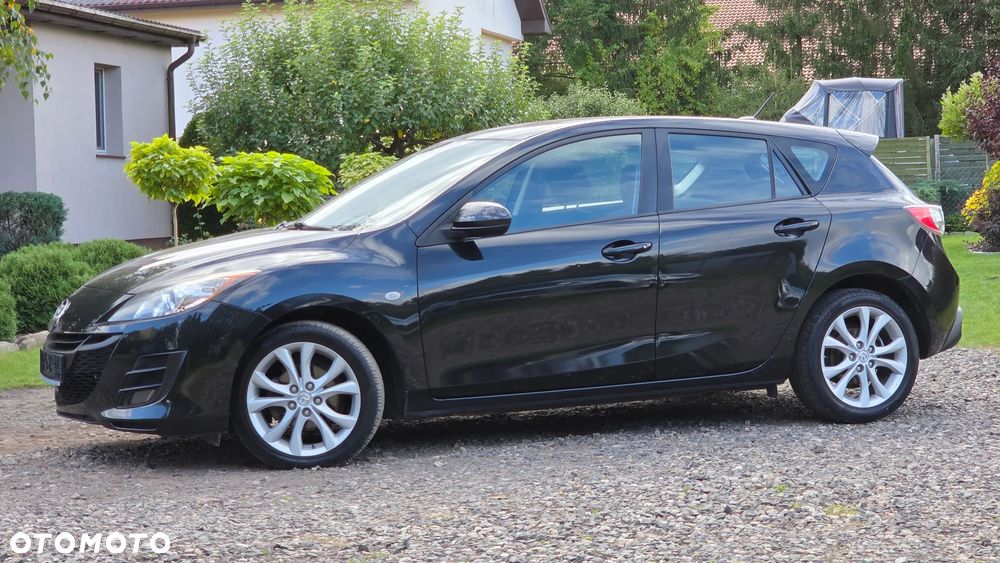 Mazda 3 1.6 Active + - 10