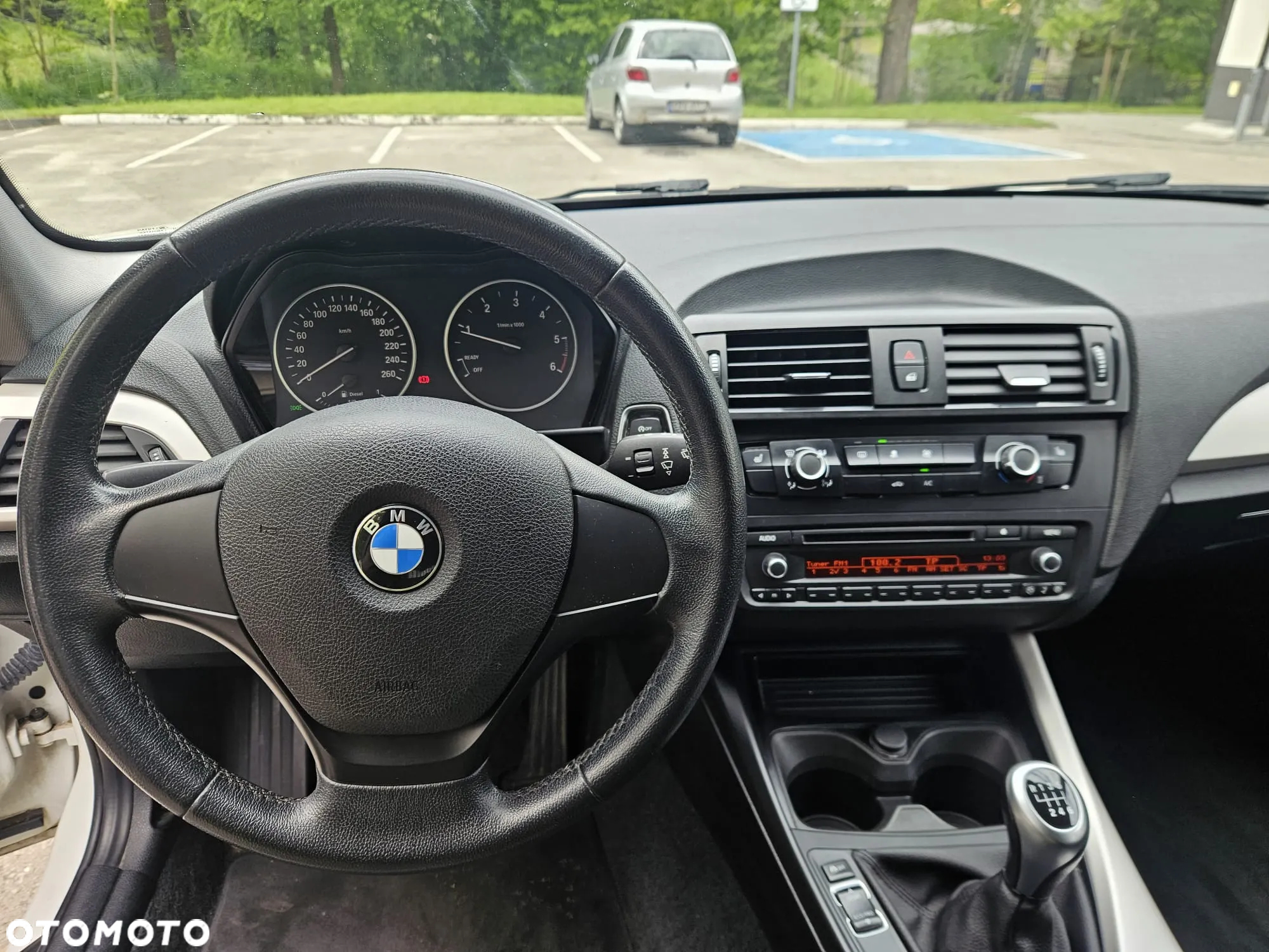 BMW Seria 1 116d - 11