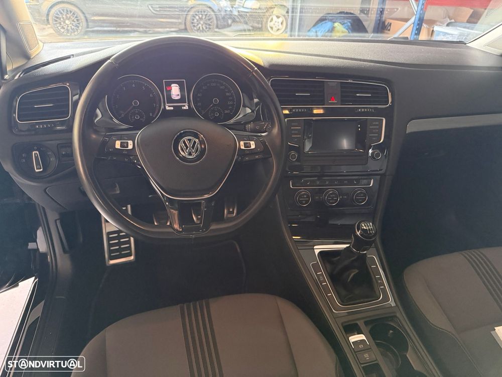 VW Golf 1.2 TSi BlueMotion Comfortline - 9