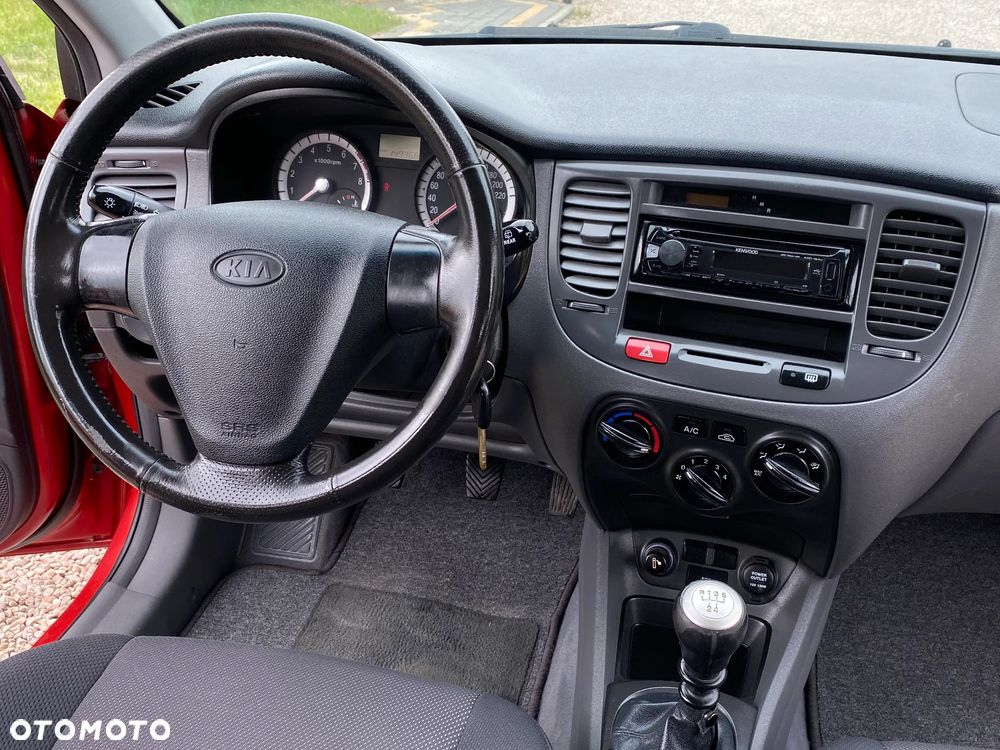 Kia Rio 1.6 Spirit - 19