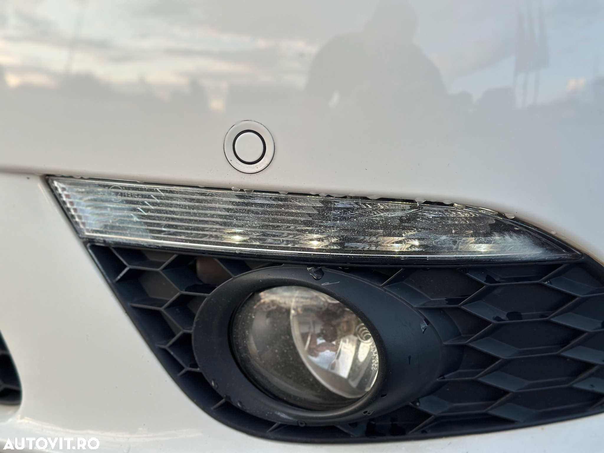 Skoda Octavia Combi 2.0 TDI DPF DSG RS - 19