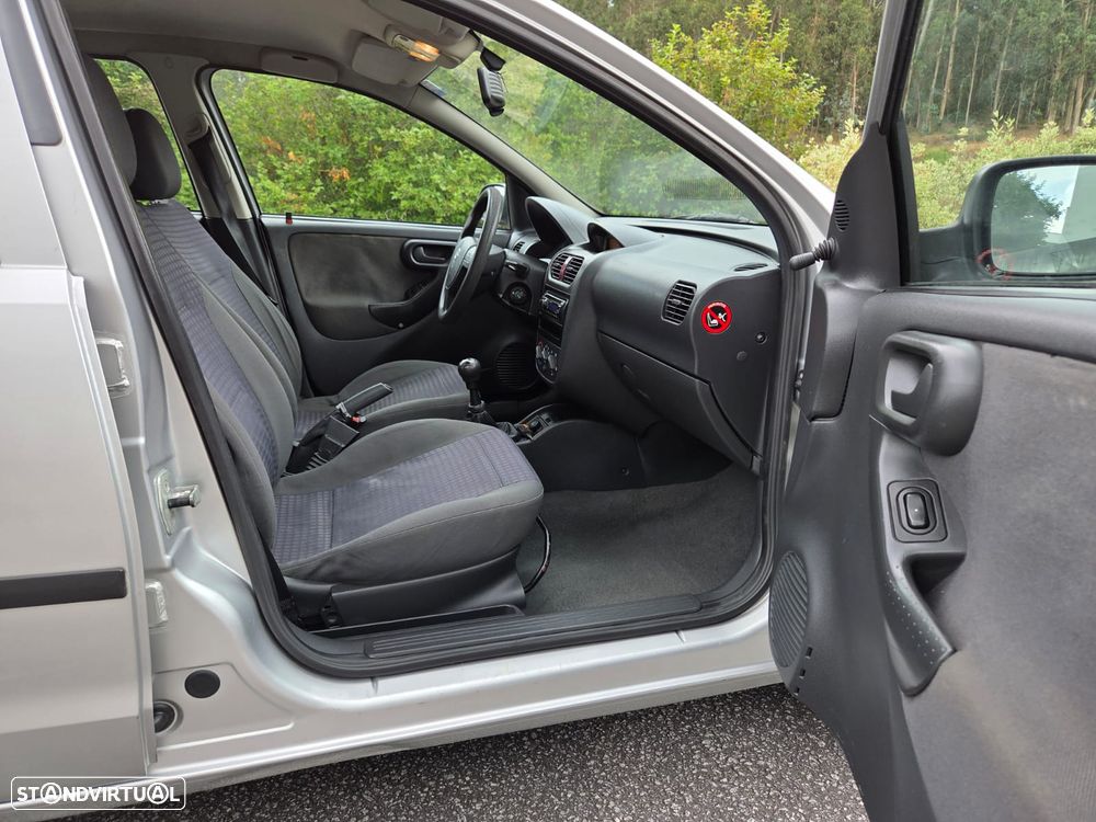 Opel Corsa 1.2 16V Confort - 10