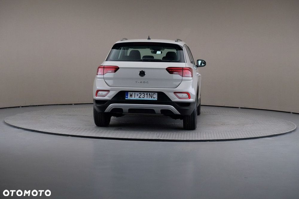 Volkswagen T-Roc - 5