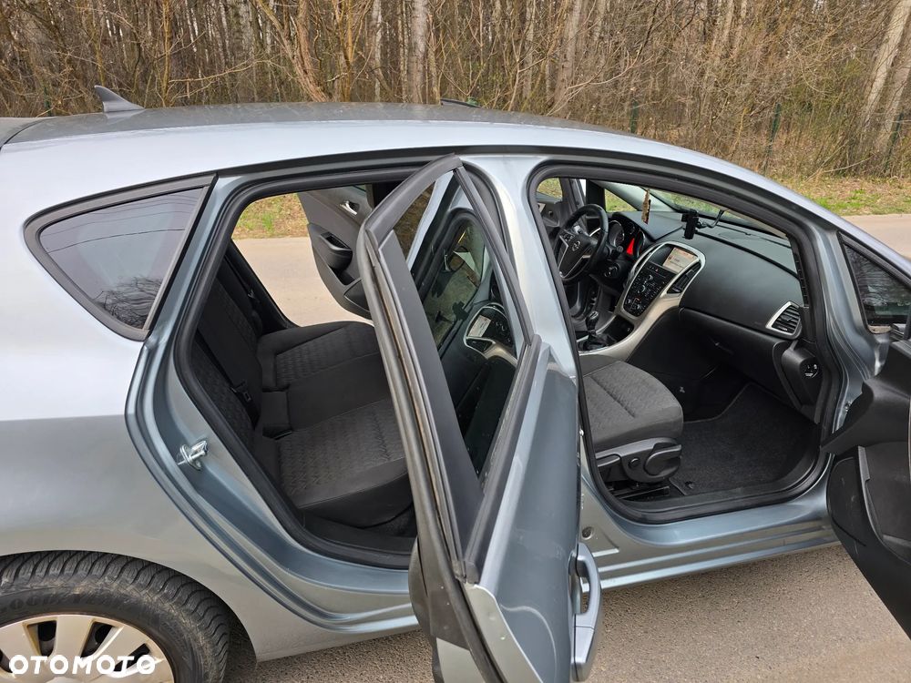 Opel Astra 1.4 Turbo Color Edition - 20