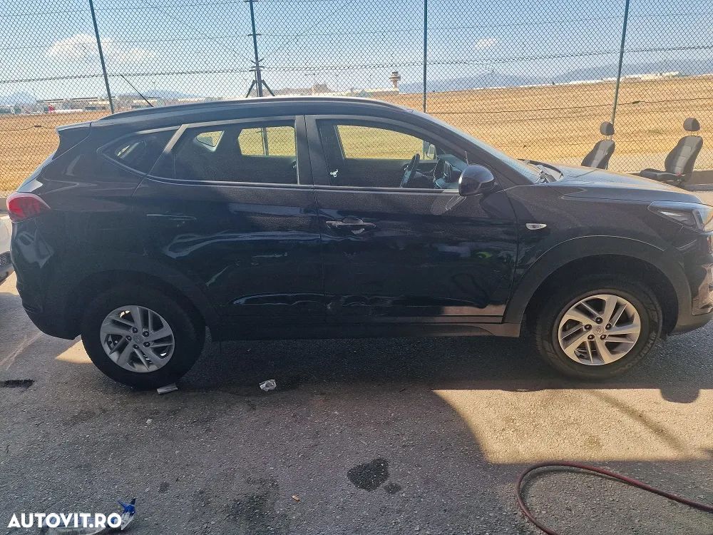 Hyundai Tucson 1.6 GDI 2WD Trend - 14
