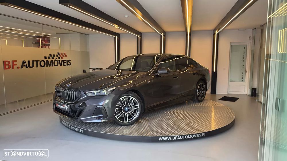 BMW i5 eDrive40 Pack Desportivo M Pro - 2