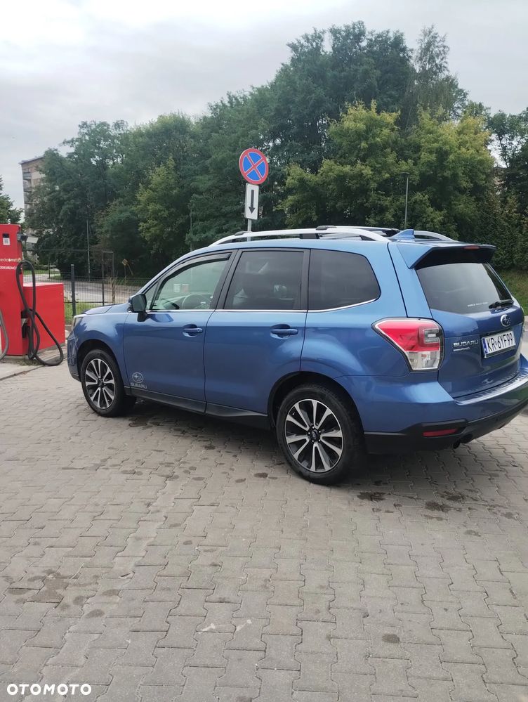 Subaru Forester 2.0 XT Platinum Lineartronic - 9