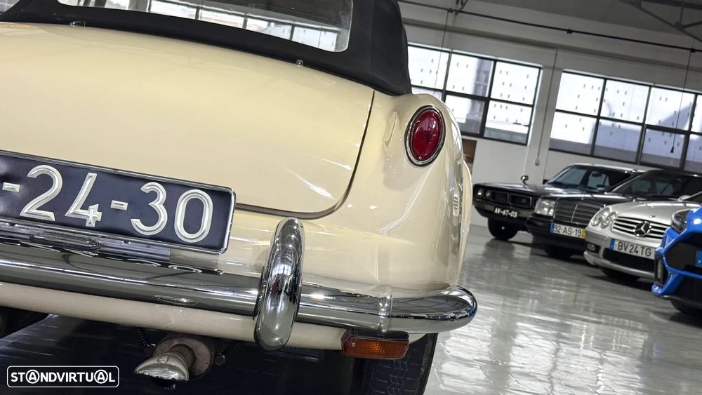Lancia Aurelia - 11