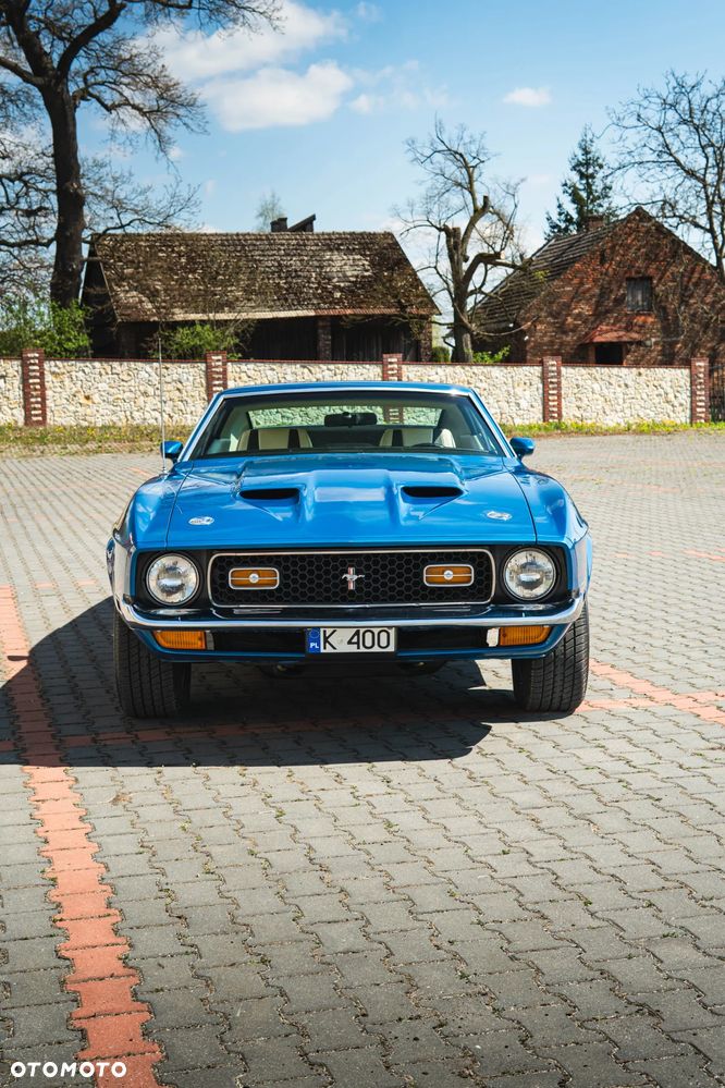Ford Mustang - 12