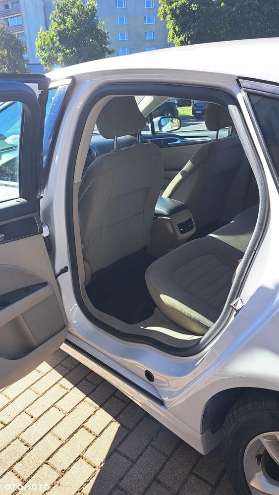 Ford Mondeo - 9