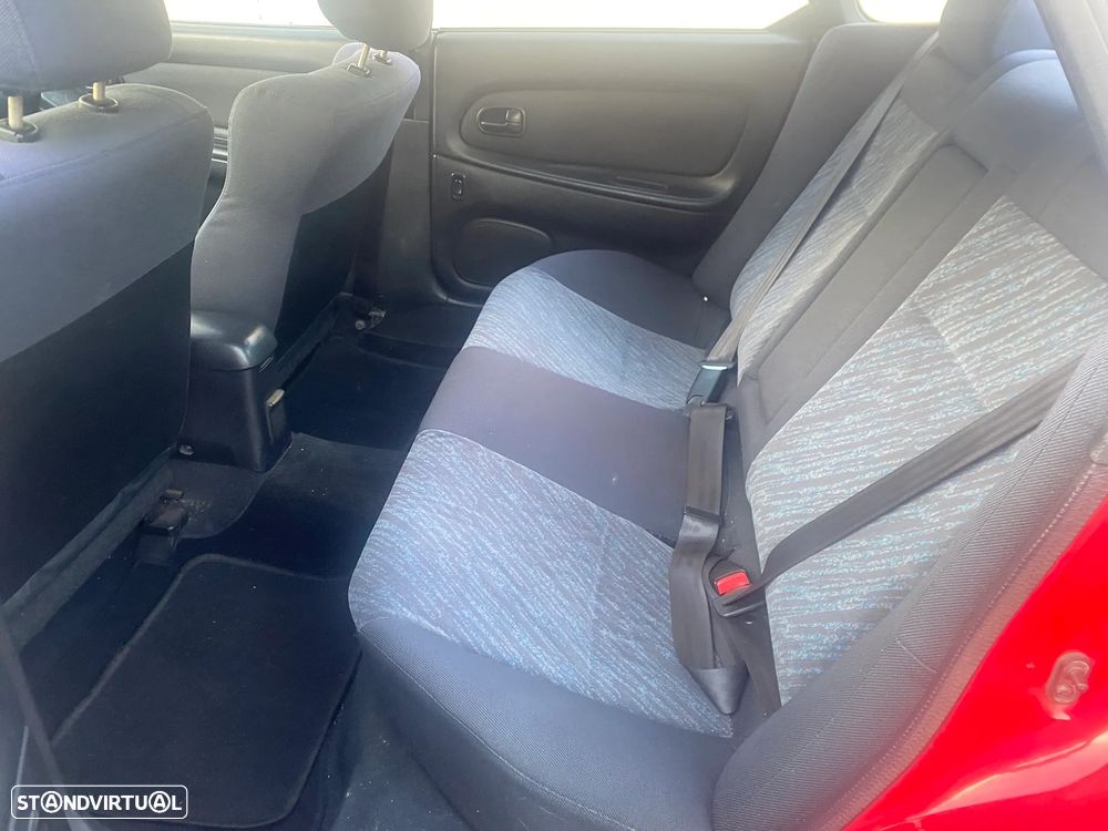 Mazda 323 F 1.5 - 10
