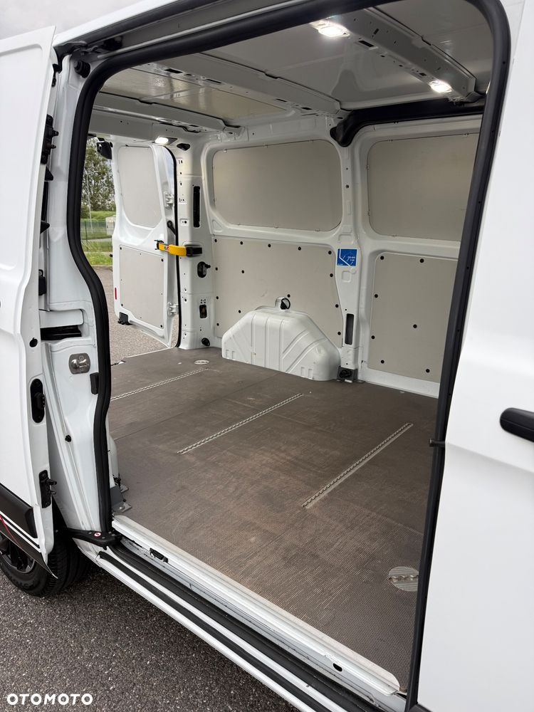 Ford Custom Transit - 9