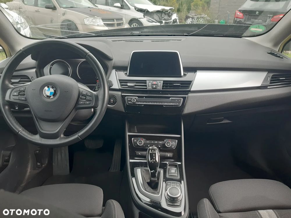 BMW Seria 2 218i GPF Advantage - 11