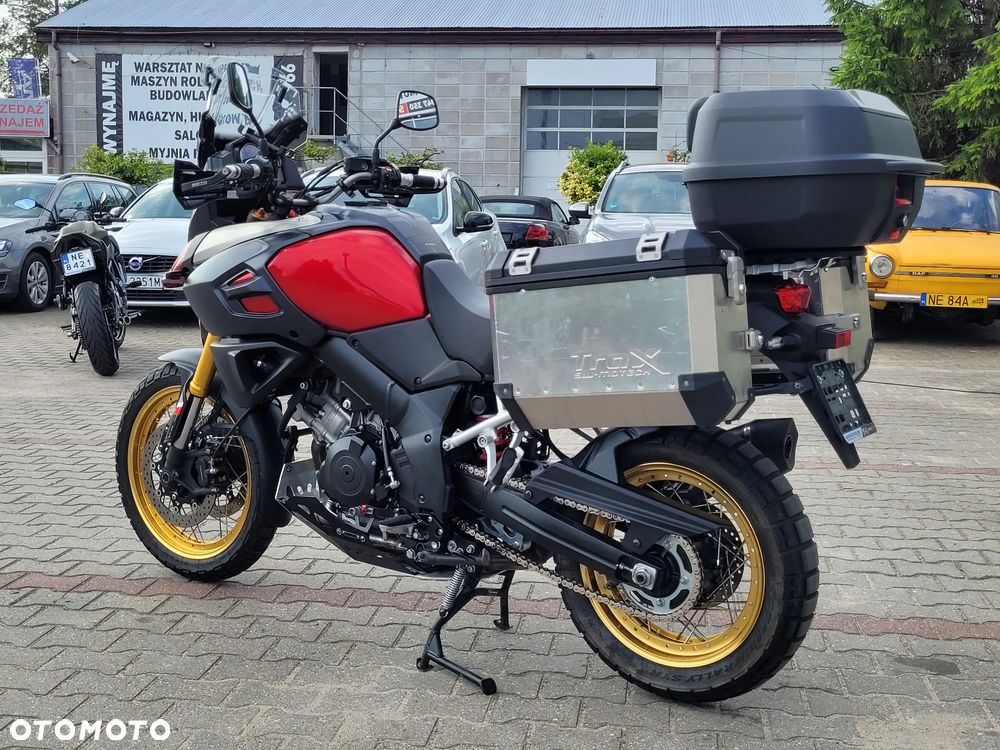 Suzuki V-STROM - 15