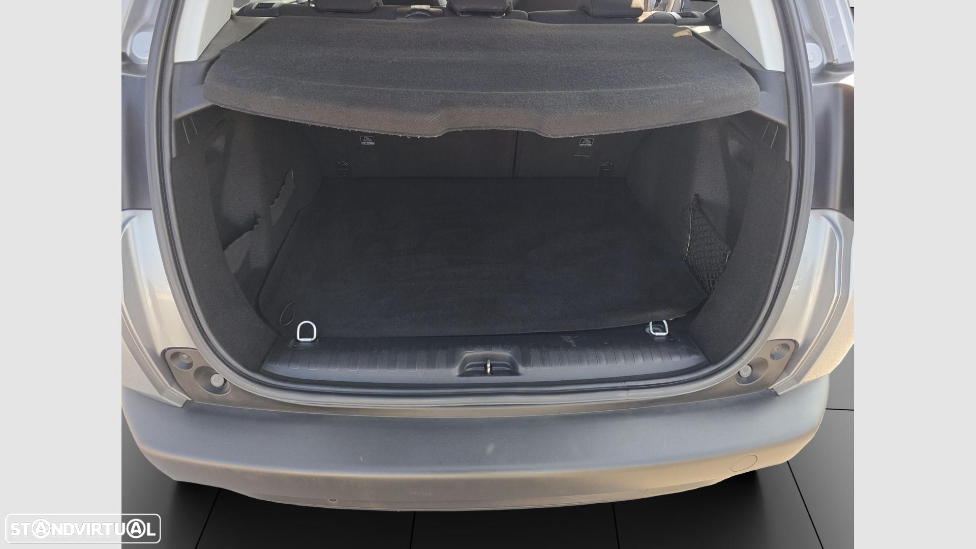 Peugeot 2008 1.2 PureTech Active - 18