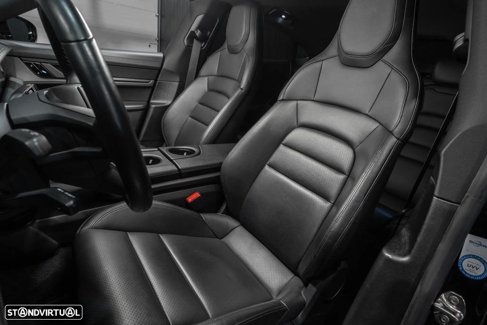 Porsche Taycan 4S Bateria Performance Plus - 24