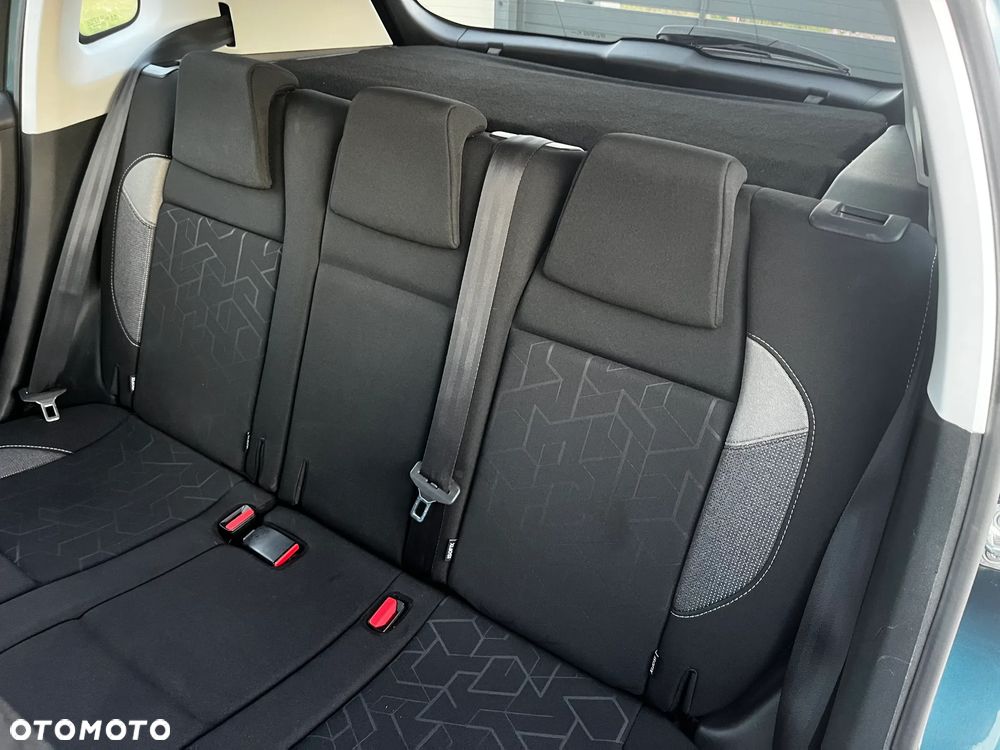 Peugeot 2008 PureTech 82 Allure - 16