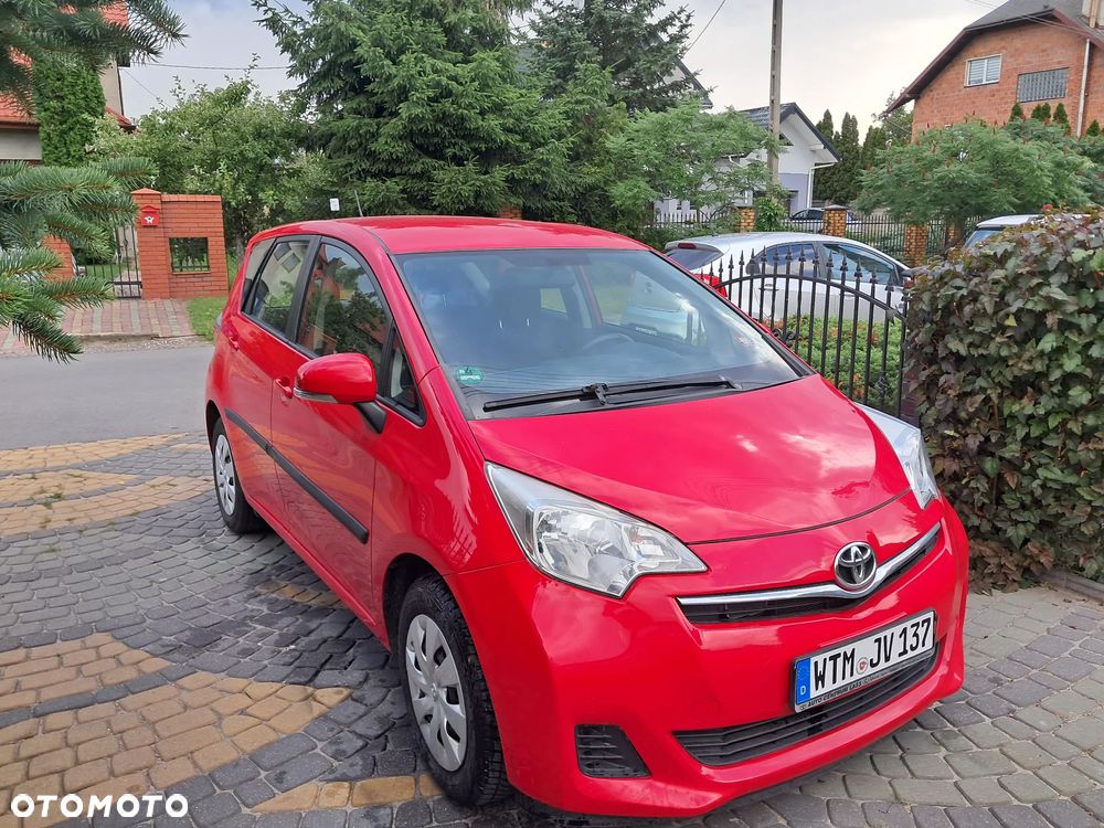 Toyota Verso S 1.33 Luna - 2