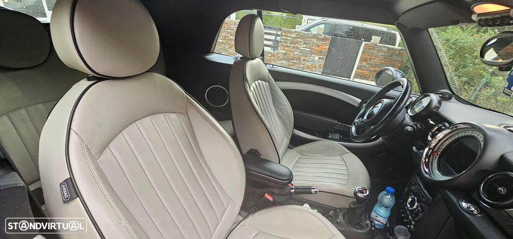 MINI Cabrio Cooper S - 12