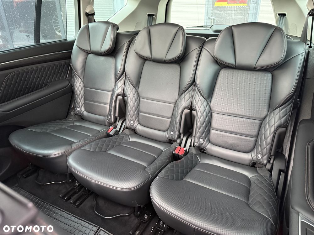Renault Espace 2.0 Blue dCi Initiale Paris EDC - 28