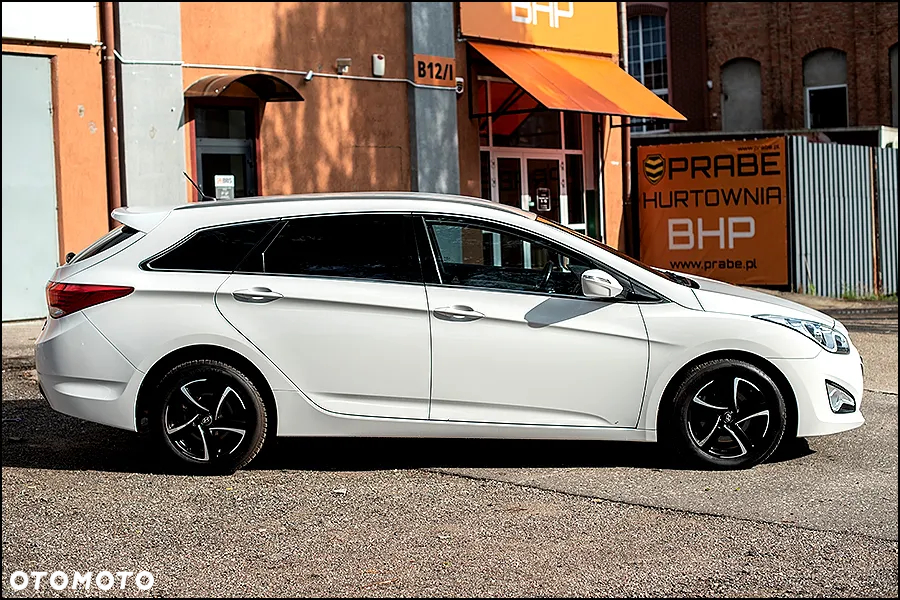 Hyundai i40 - 12