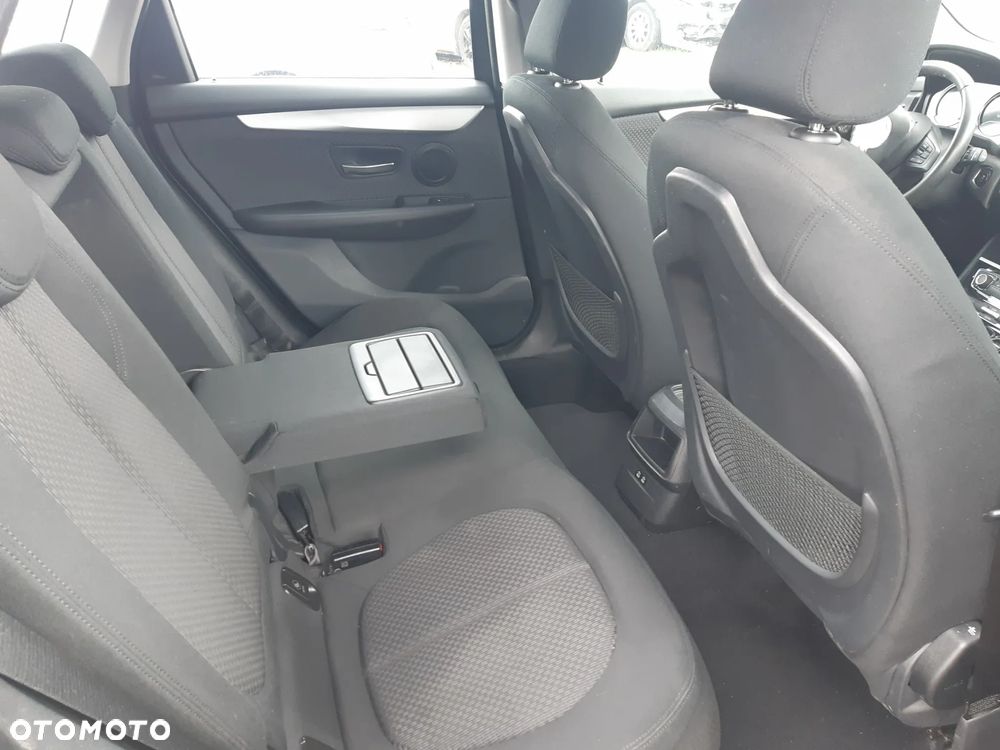 BMW Seria 2 218i - 16