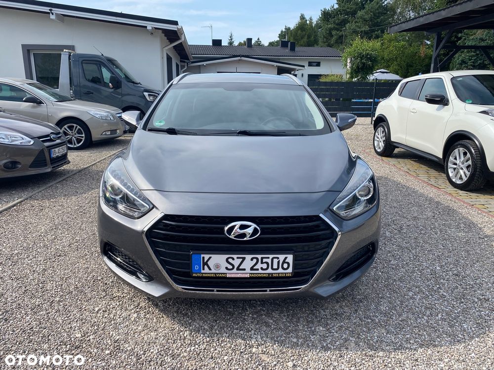 Hyundai i40 1.6 GDI Comfort + - 12