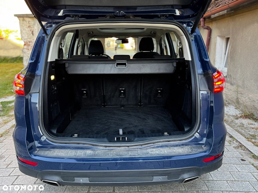 Ford S-Max 2.0 TDCi Titanium - 17