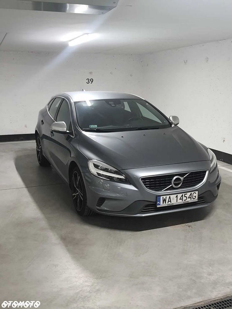 Volvo V40 - 2