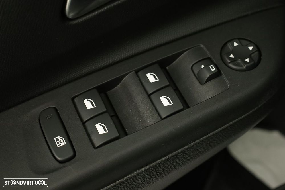 Opel Corsa 1.2 T - 17