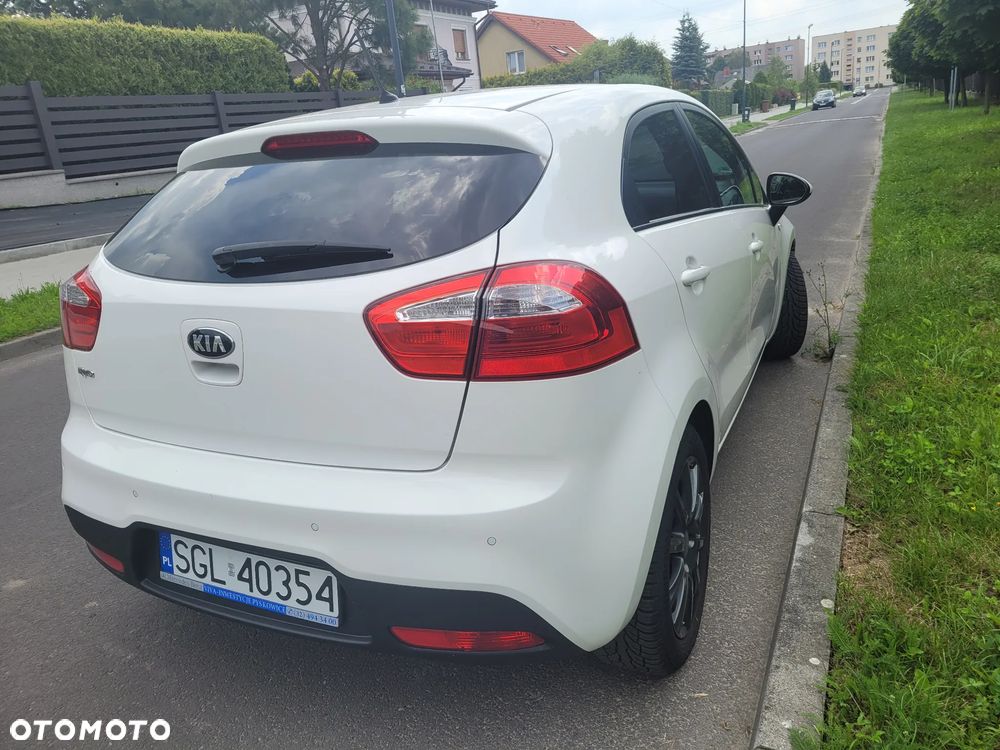 Kia Rio 1.2 Attract - 9