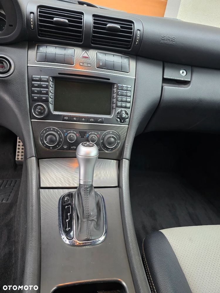 Mercedes-Benz Klasa C - 12