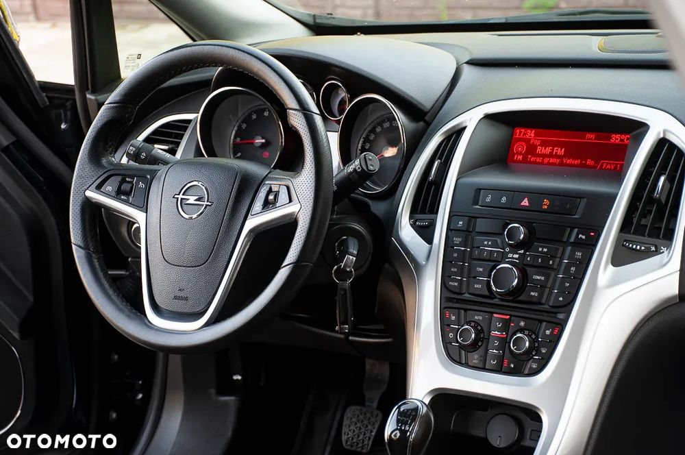 Opel Astra 1.4 Turbo Edition - 23