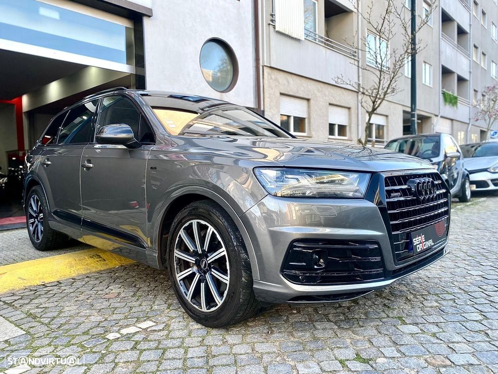Audi Q7 3.0 TDI quattro S-line Tiptronic 7L - 6