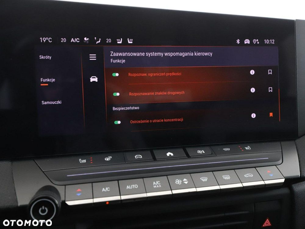 Opel Astra 1.6 T Plug-in Hybrid Elegance - 29