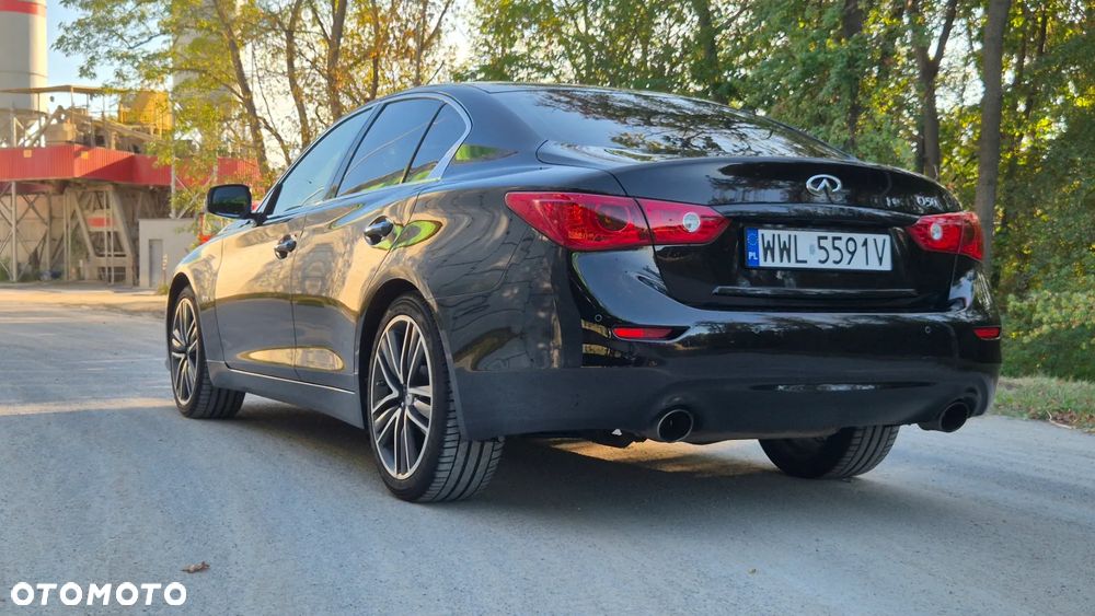 Infiniti Q50 2.0t Sport EU6 - 19