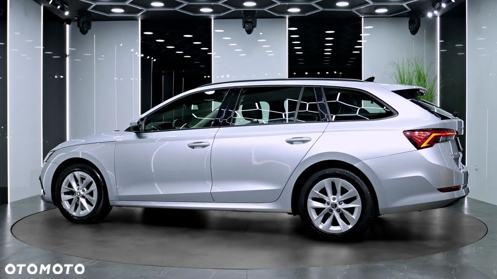 Skoda Octavia 2.0 TDI Ambition - 4
