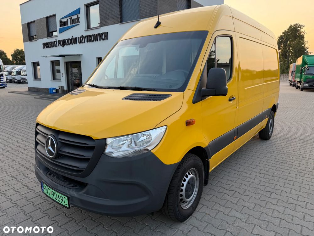 Mercedes-Benz Esprinter