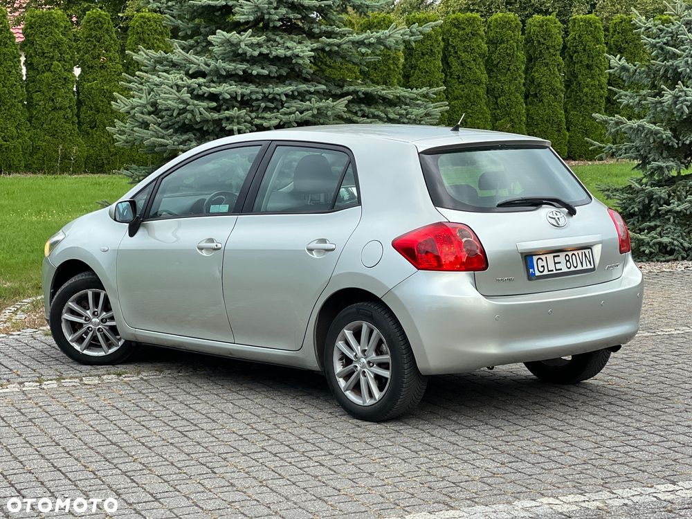 Toyota Auris 1.6 VVT-i Premium - 9