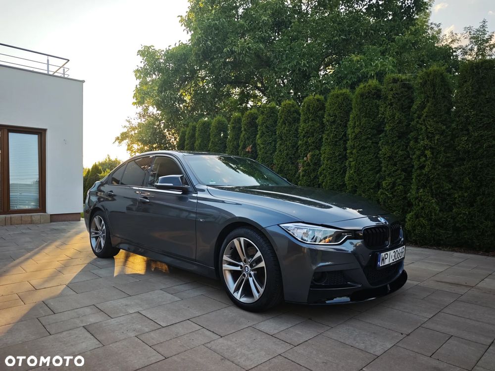 BMW Seria 3 328i M Sport - 3