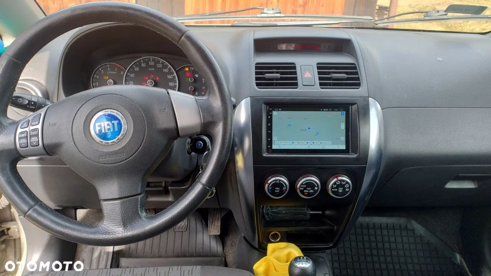 Fiat Sedici 1.6 16V 4x4 Dynamic - 4