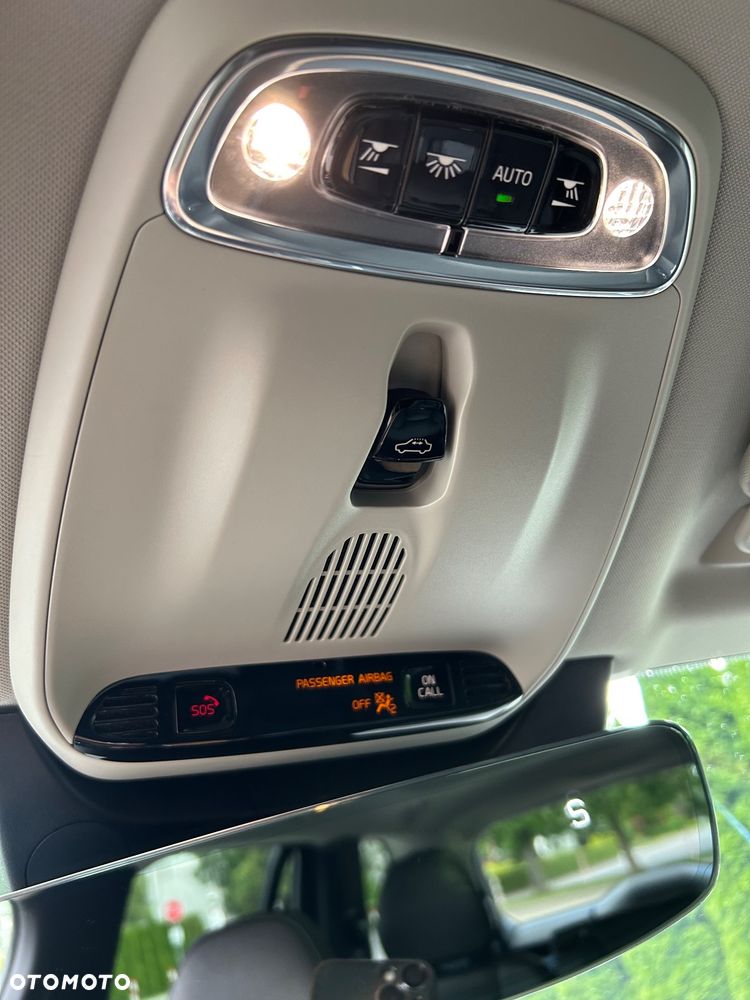 Volvo XC 90 T6 AWD Geartronic Inscription - 34