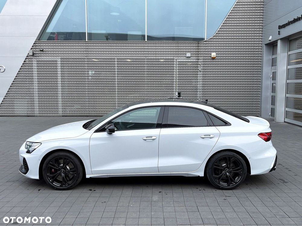 Audi S3 Limousine - 11