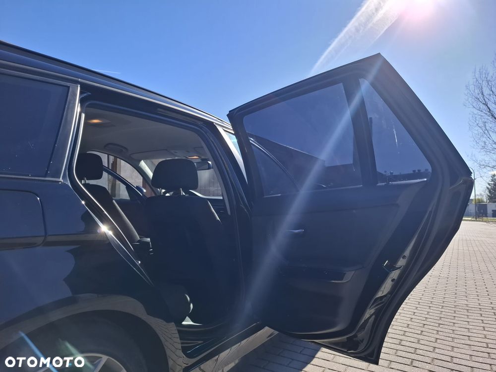 BMW Seria 3 318d DPF Edition Lifestyle - 29