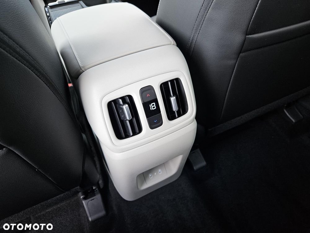 Hyundai Tucson - 10