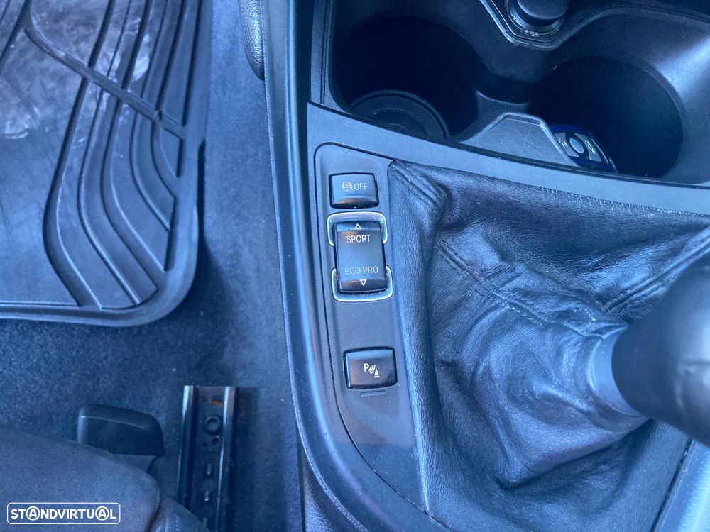 BMW 118 d xDrive Pack M - 20