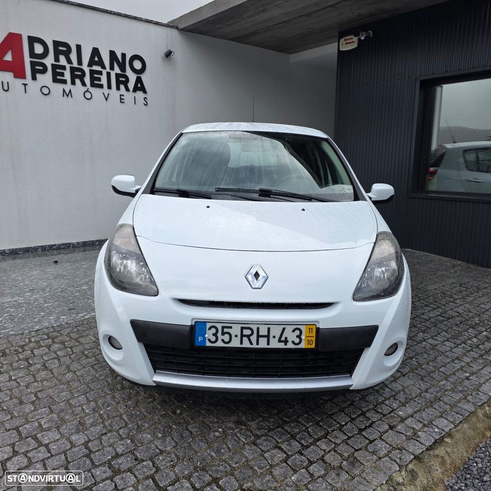 Renault Clio 1.5 dCi Dynamique S - 9
