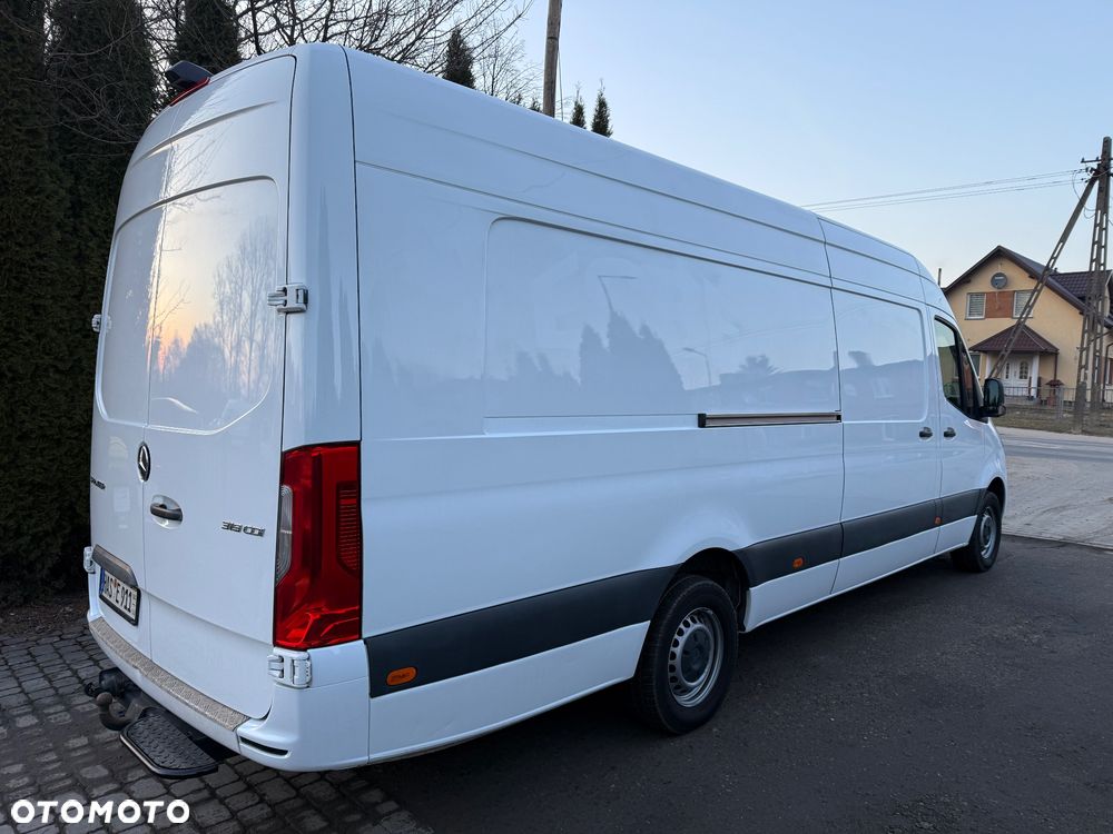 Mercedes-Benz Sprinter 319 CDI 3.0 - 8