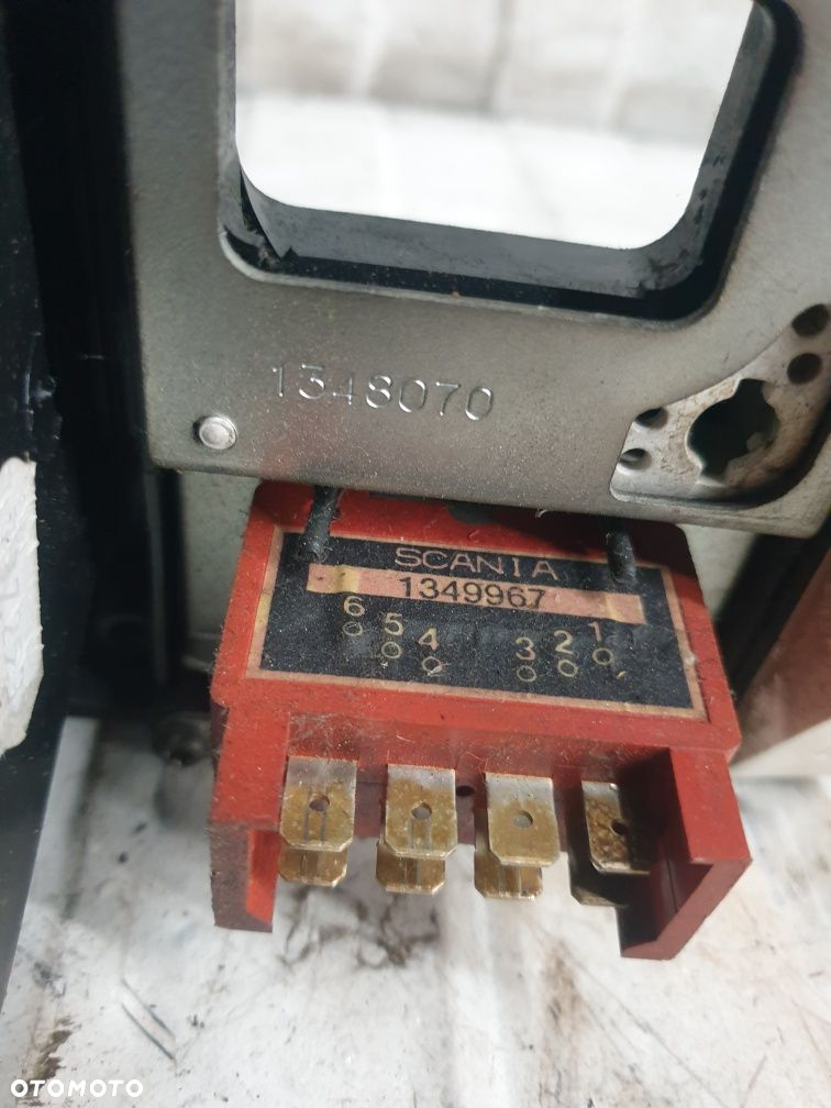 Panel przyciski kokpitu manetka retardera scania 4 - 3