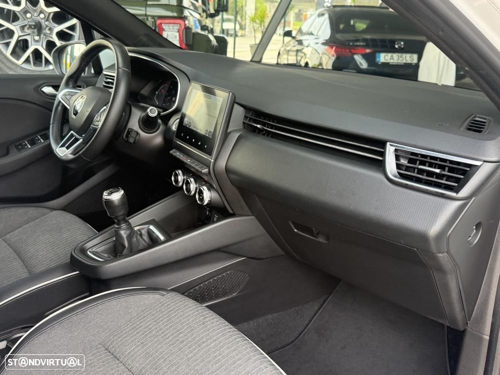 Renault Clio 1.0 TCe Intens Bi-Fuel - 38